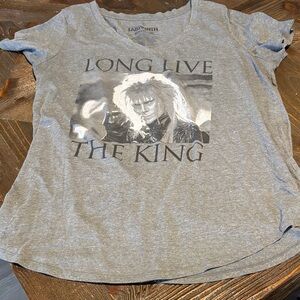 Labyrinth Gray Graphic Tee with 'Long Live the King' Print